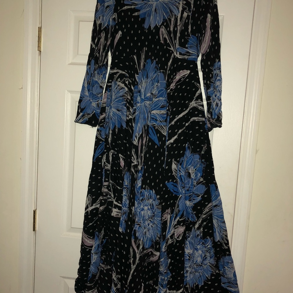 First kiss maxi by Free People. Size: XS